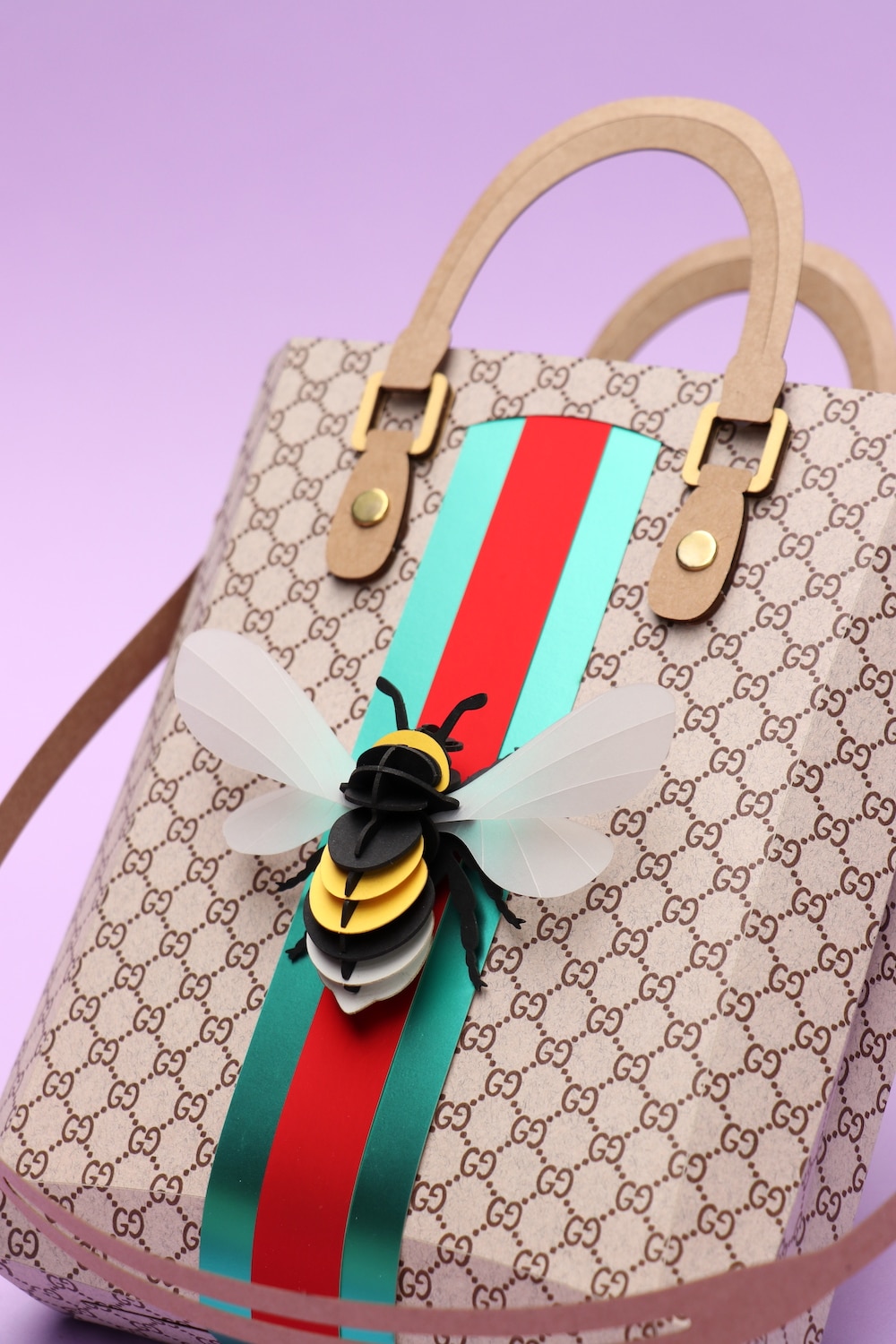 Assembli-bumble-bee-gucci