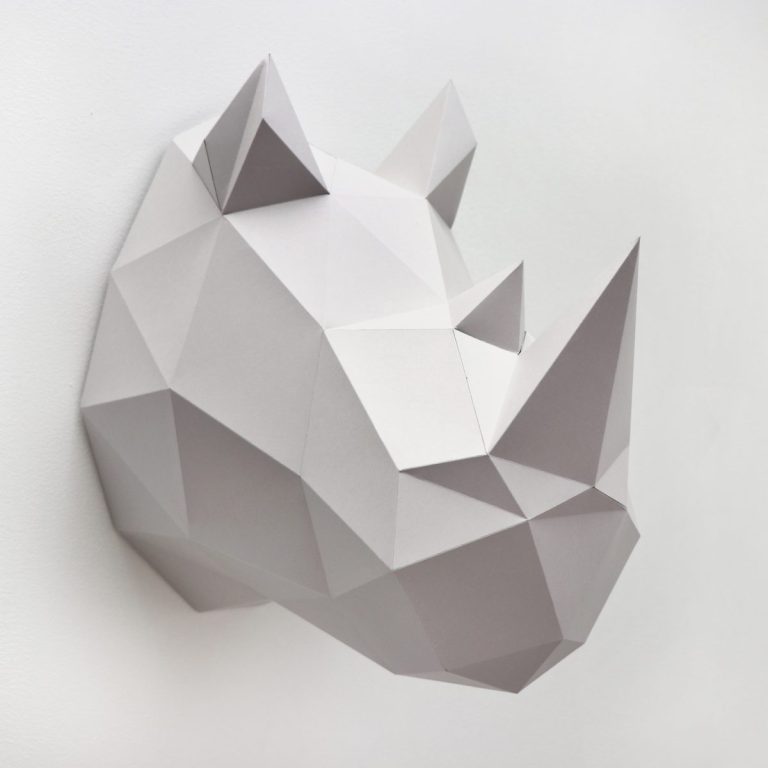 Assembli Rhino grey on wall low