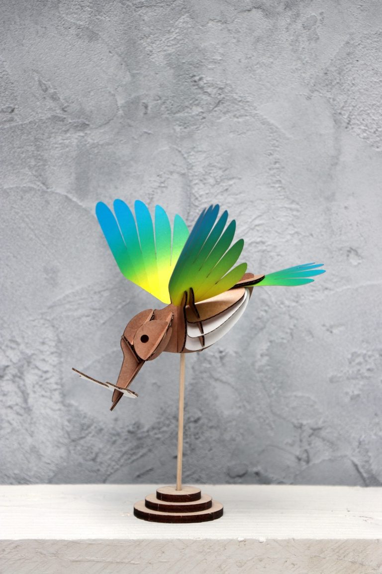 Assembli Kingfisher bird yellow-blue stand