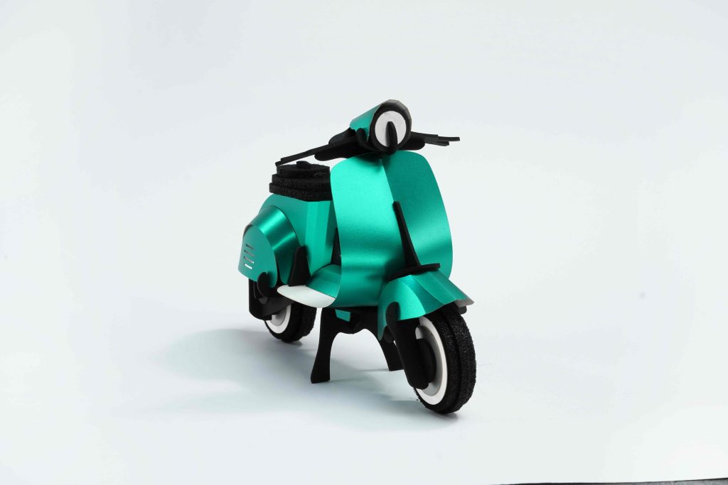 Assembli Scooter green frontmeer Assembli Scooter green front